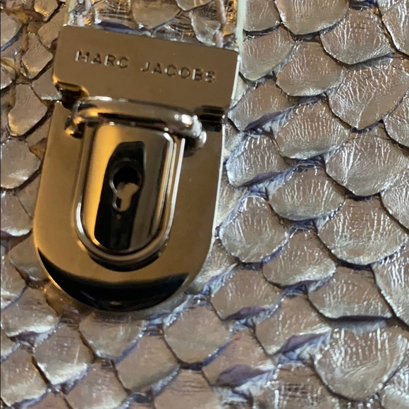 MARC JACOBS clutch - Picture 3 of 11